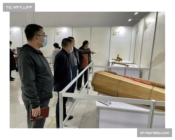 斯瓦泰克走进中国建筑科技馆亲手拼装黄鹤楼模型感受中华传统文化魅力