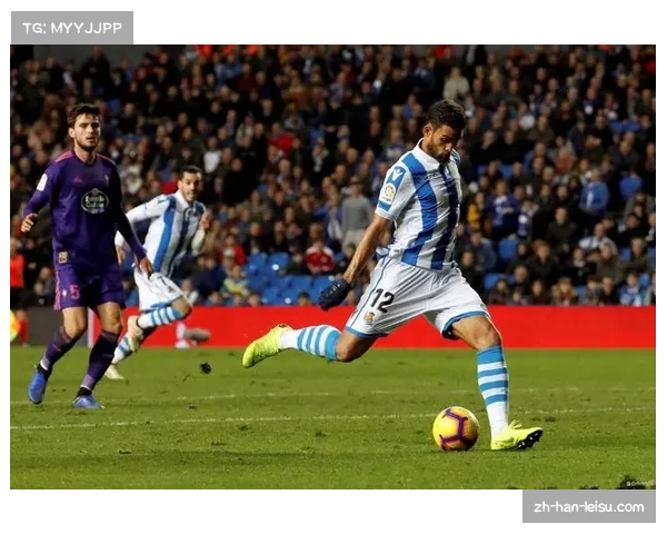 科莫主场迎战莱切，欧战资格与保级生死战今晚22点打响